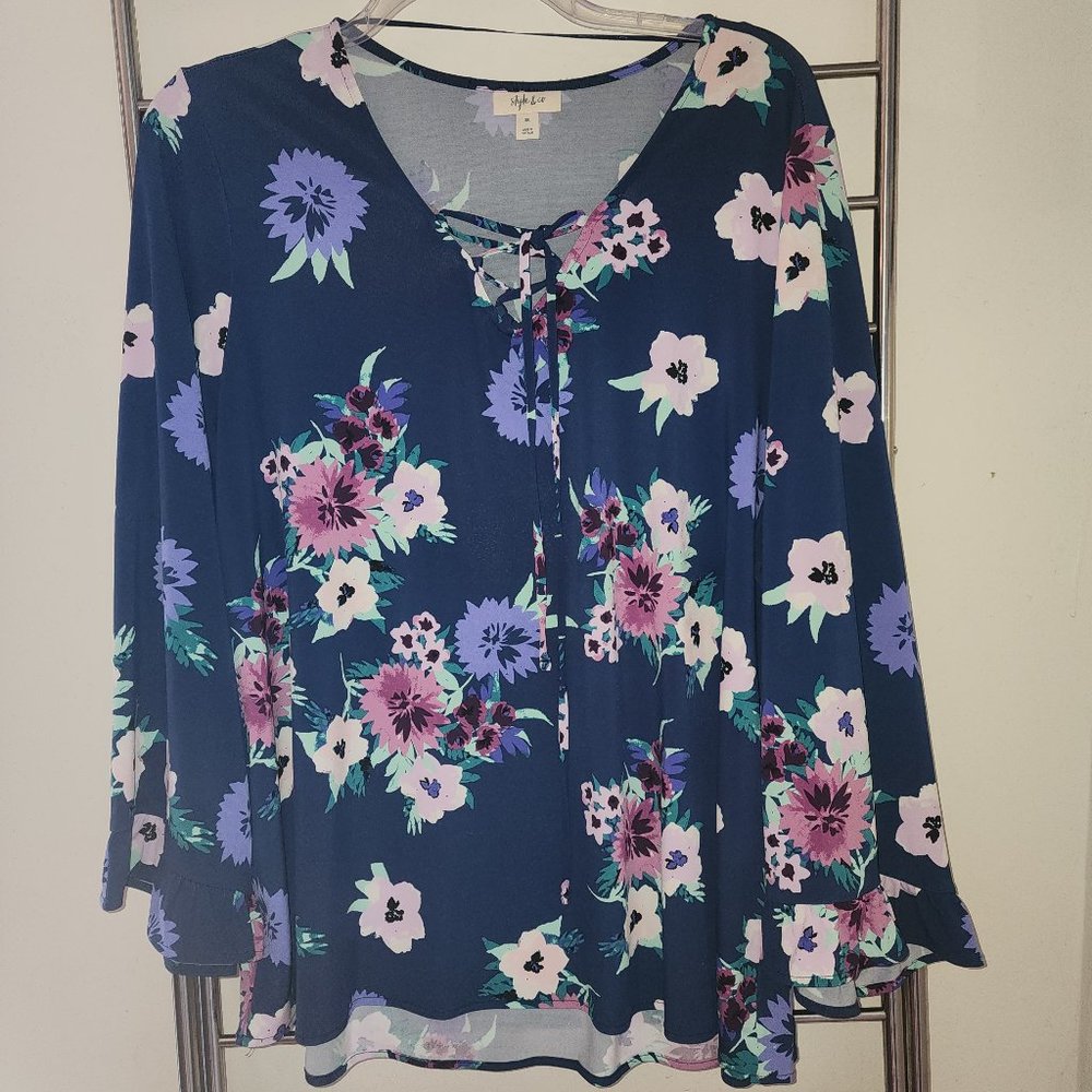 Style & Co. Blue  & Floral Tunic with Bell Sleeves- Size 3x